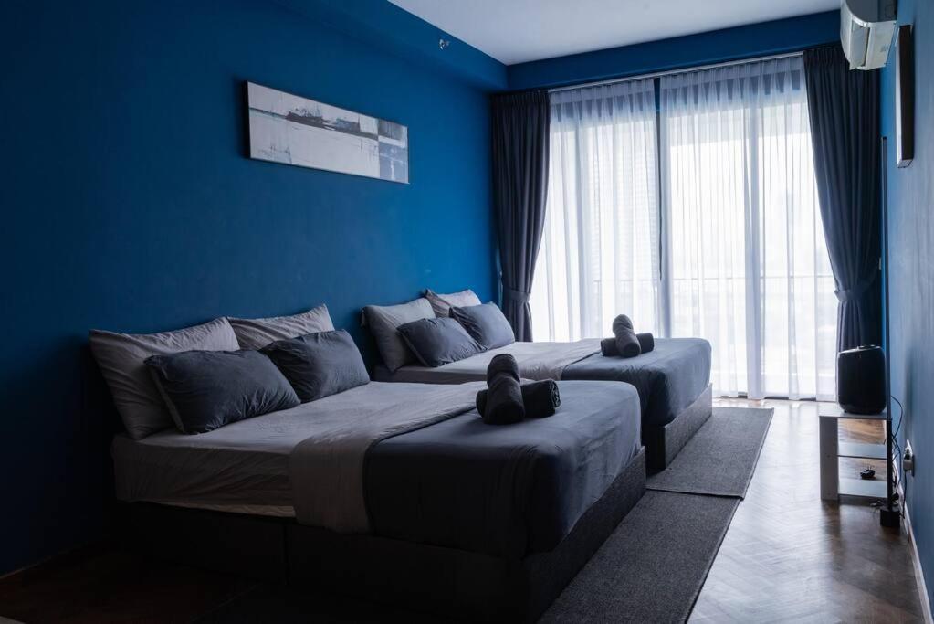 Deluxe Seaview Suite Twin Bed By The Only Bnb Tanjung Tokong Eksteriør billede